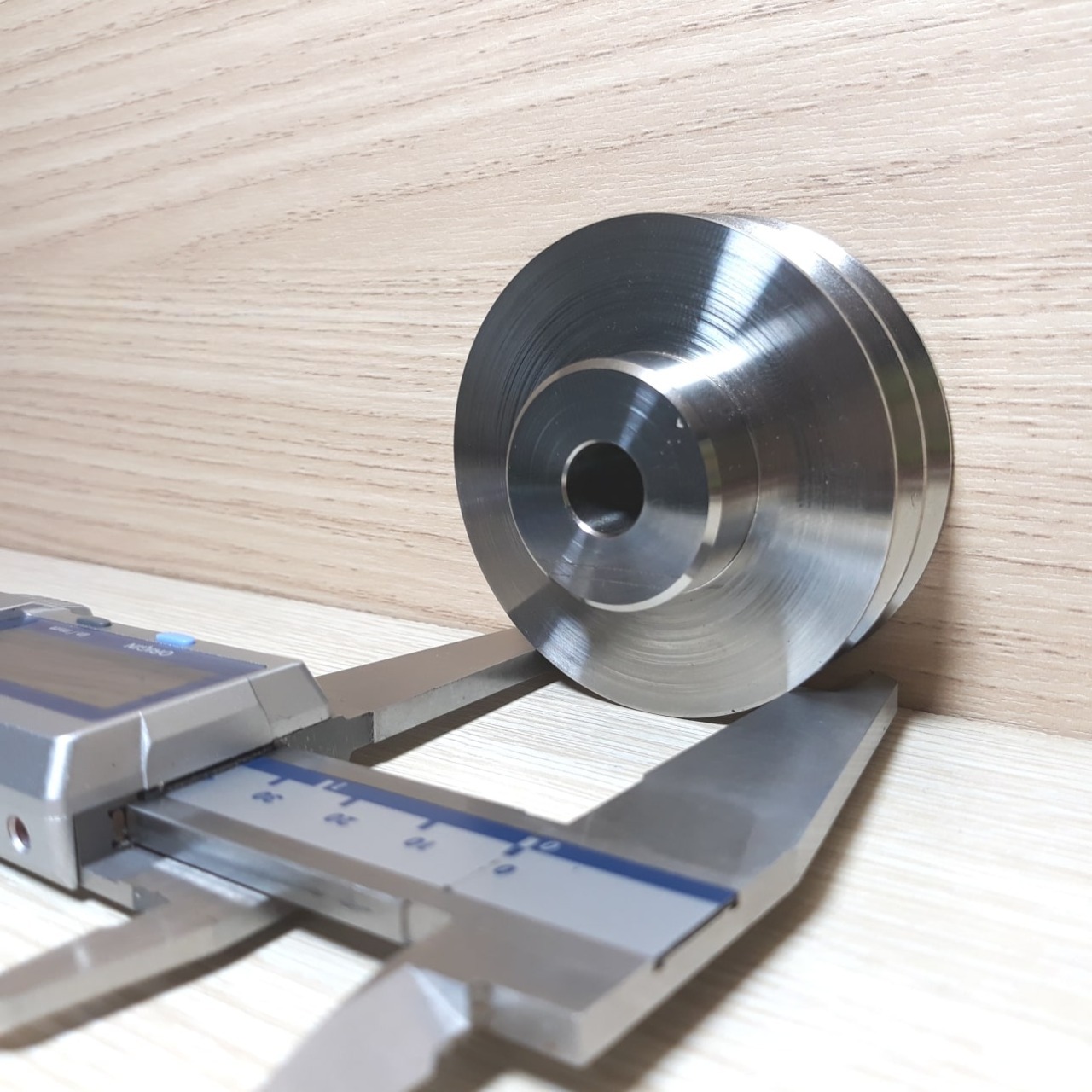 Chi tiết tiện CNC 010